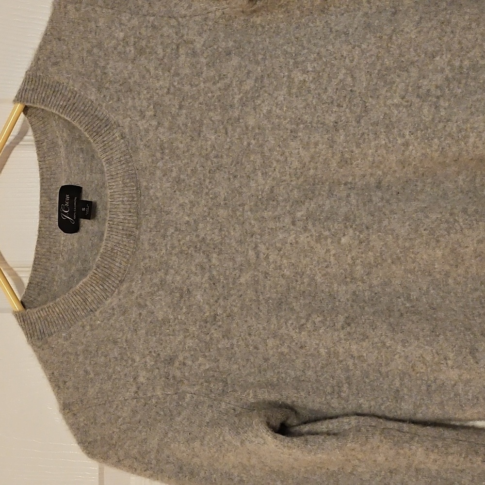 J. Crew 100% Cashmere Light Gray Women's Crew Neck Sweater - Picture 2 of 13